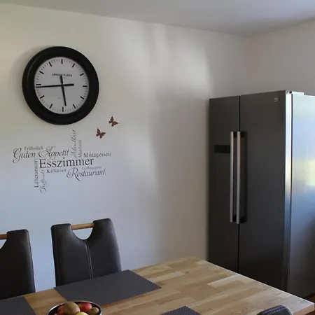 Forellenhof Apartment Handthal